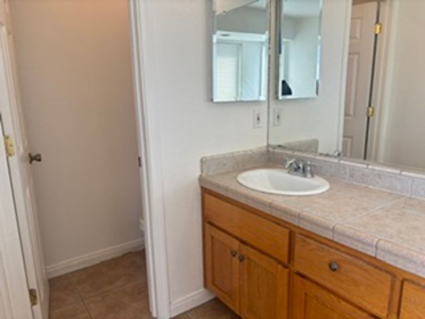 Tehachapi House: 818 Elm Steet