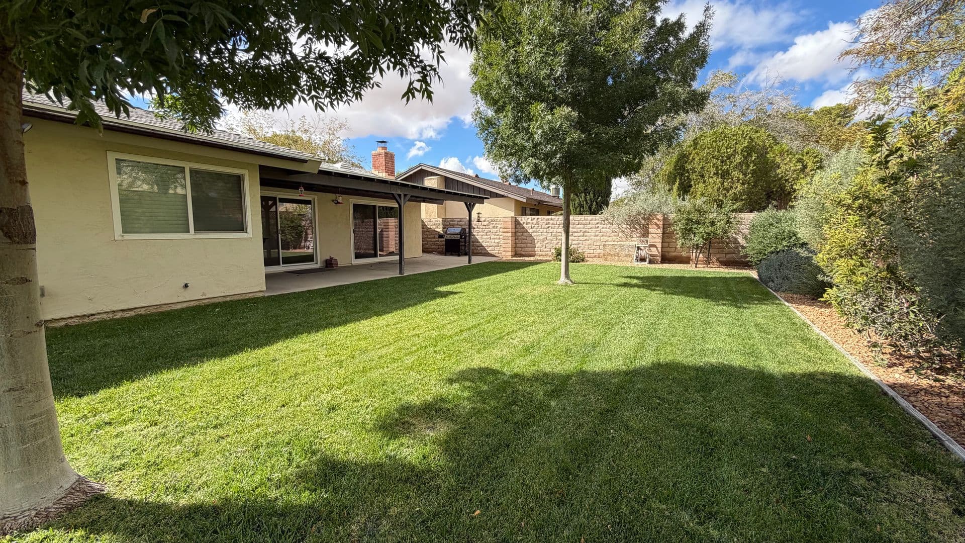 Ridgecrest House: 624 W Felspar Ave
