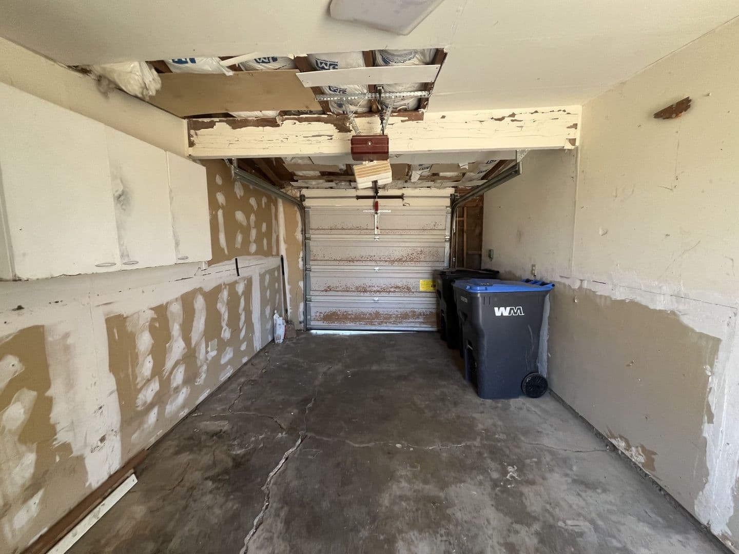 California City House: 8736 Aspen Ave