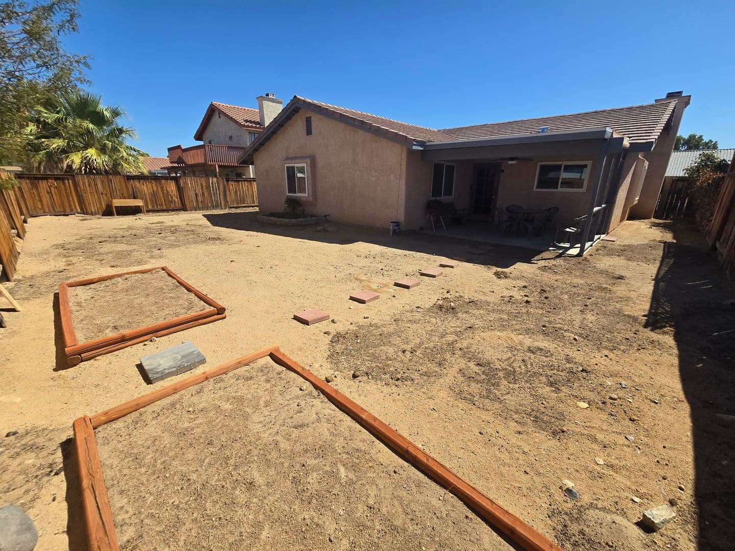 Ridgecrest House: 930 Conejo Ave