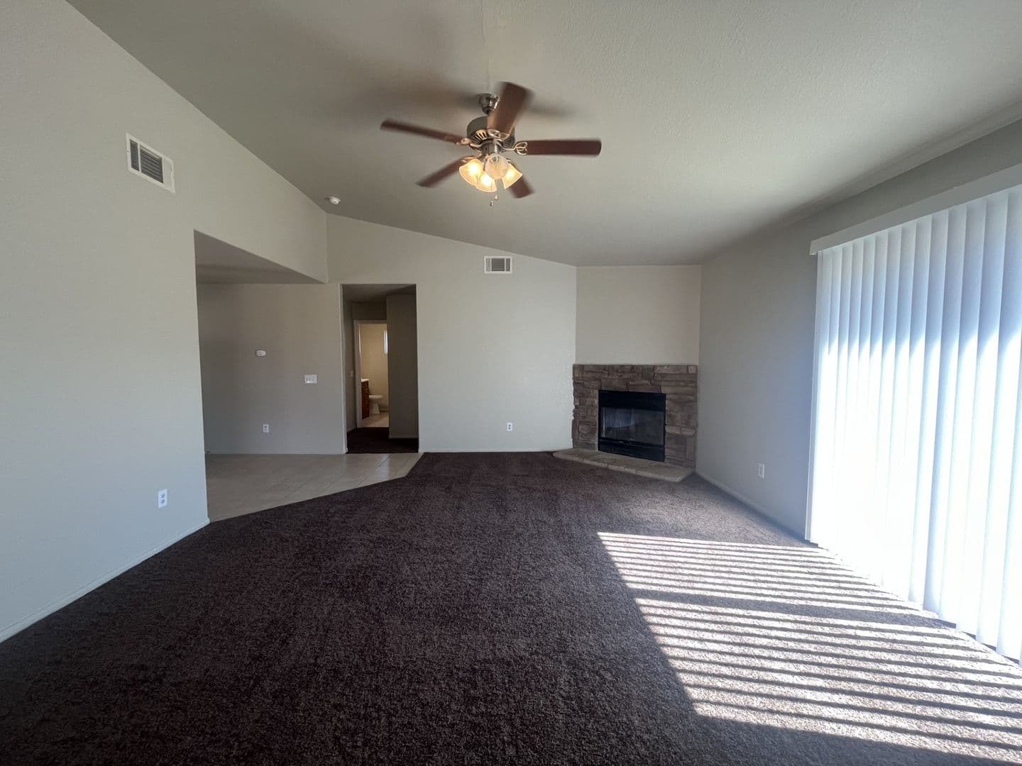 California City House: 8654 Poppy Blvd