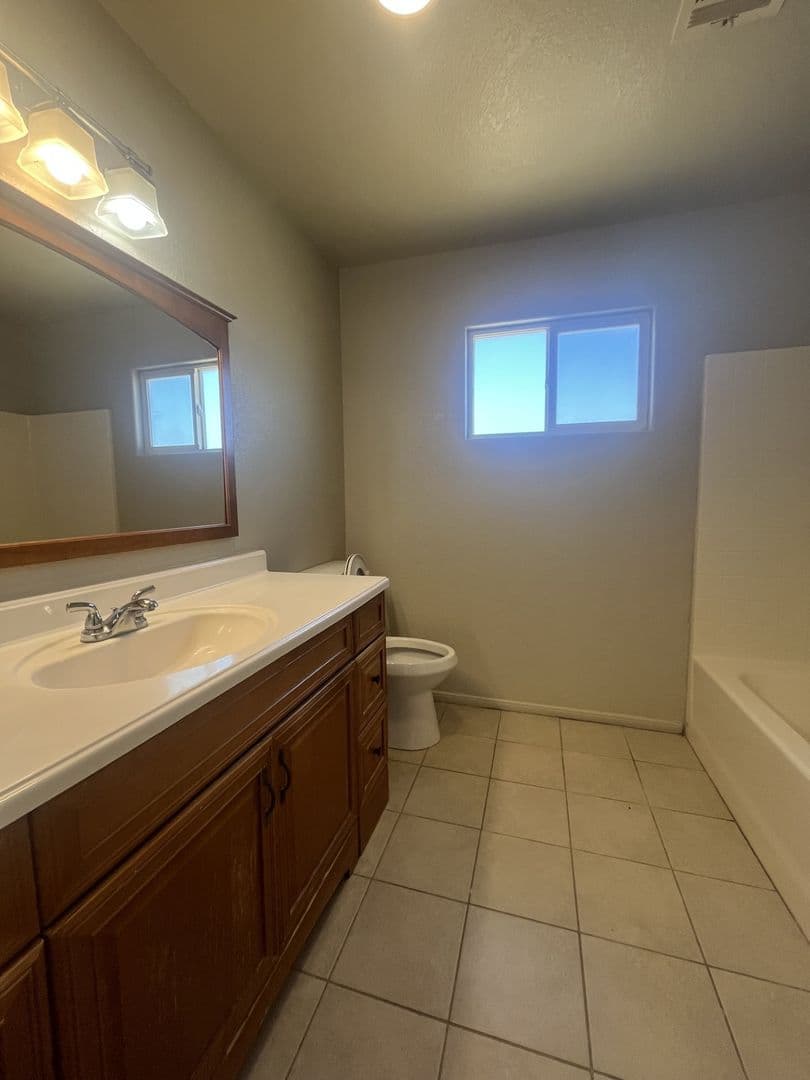 California City House: 8654 Poppy Blvd