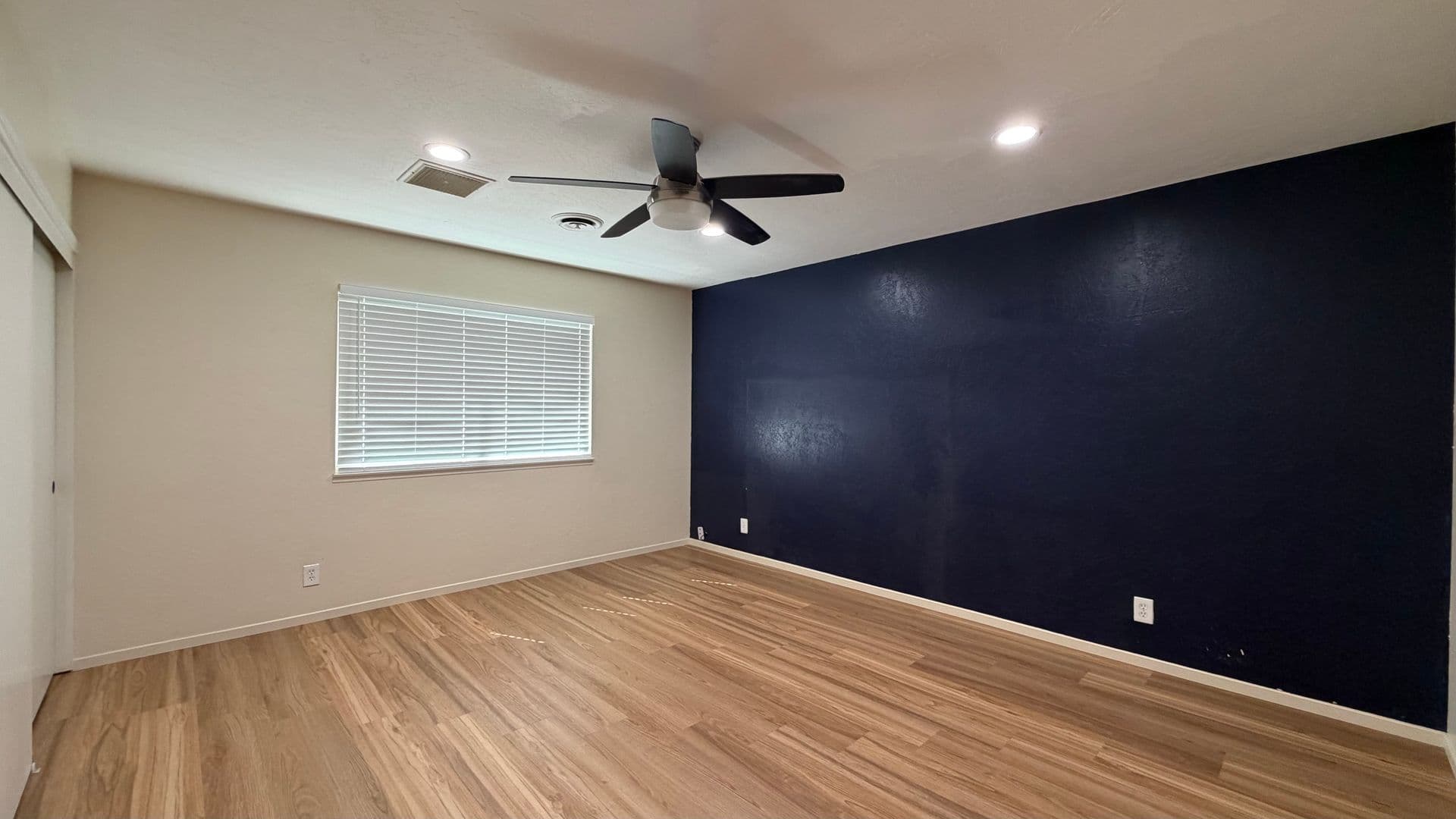 Ridgecrest House: 624 W Felspar Ave