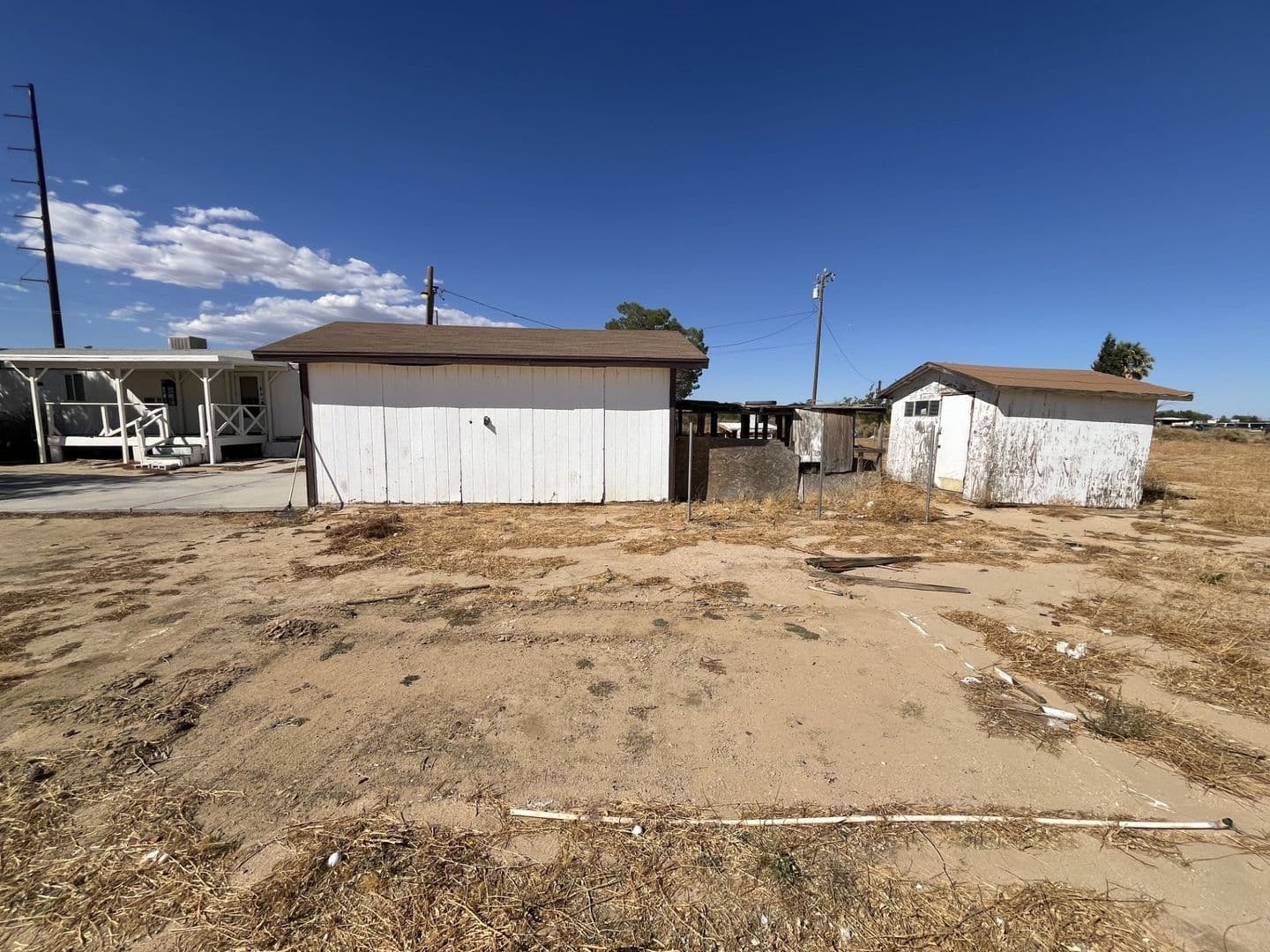 Mojave House: 10348 Lone Butte Rd