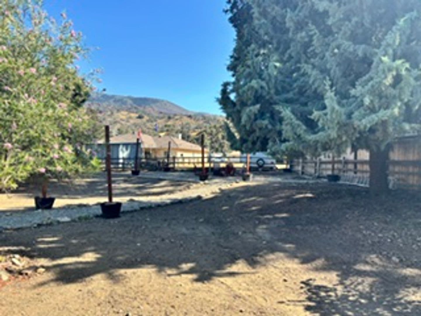 Tehachapi House: 17861 Tanforan Drive