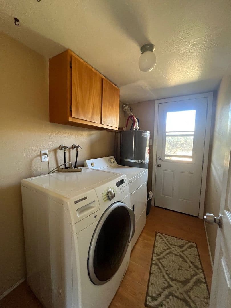 Tehachapi House: 26521 Brian Pl