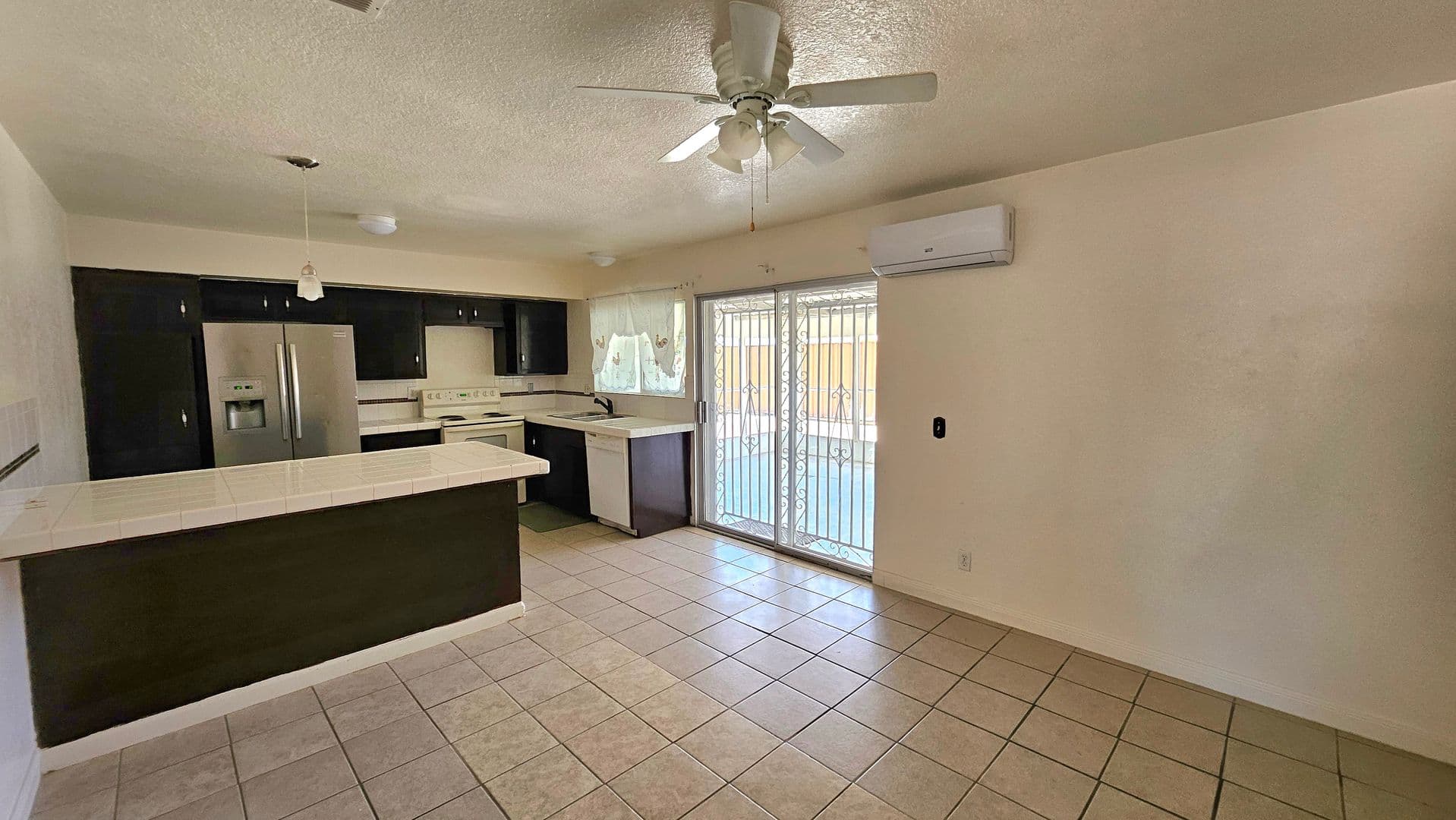 California City House: 21398 Baldwin Ln