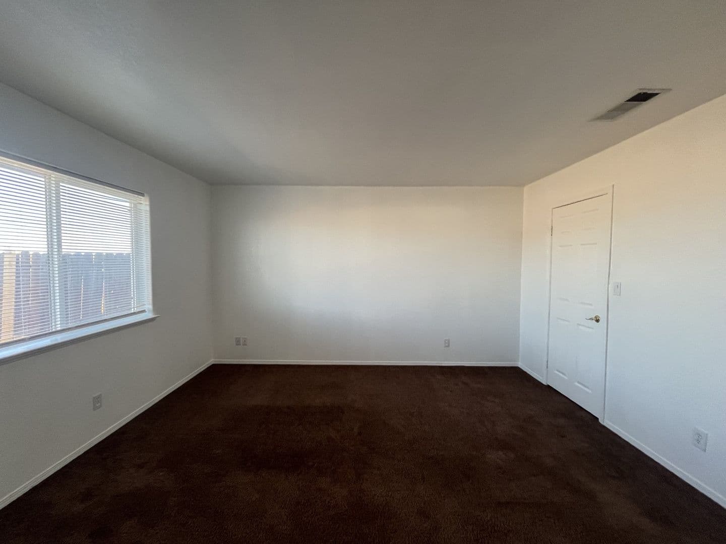 California City Apartment: 21412 Corwin St.
