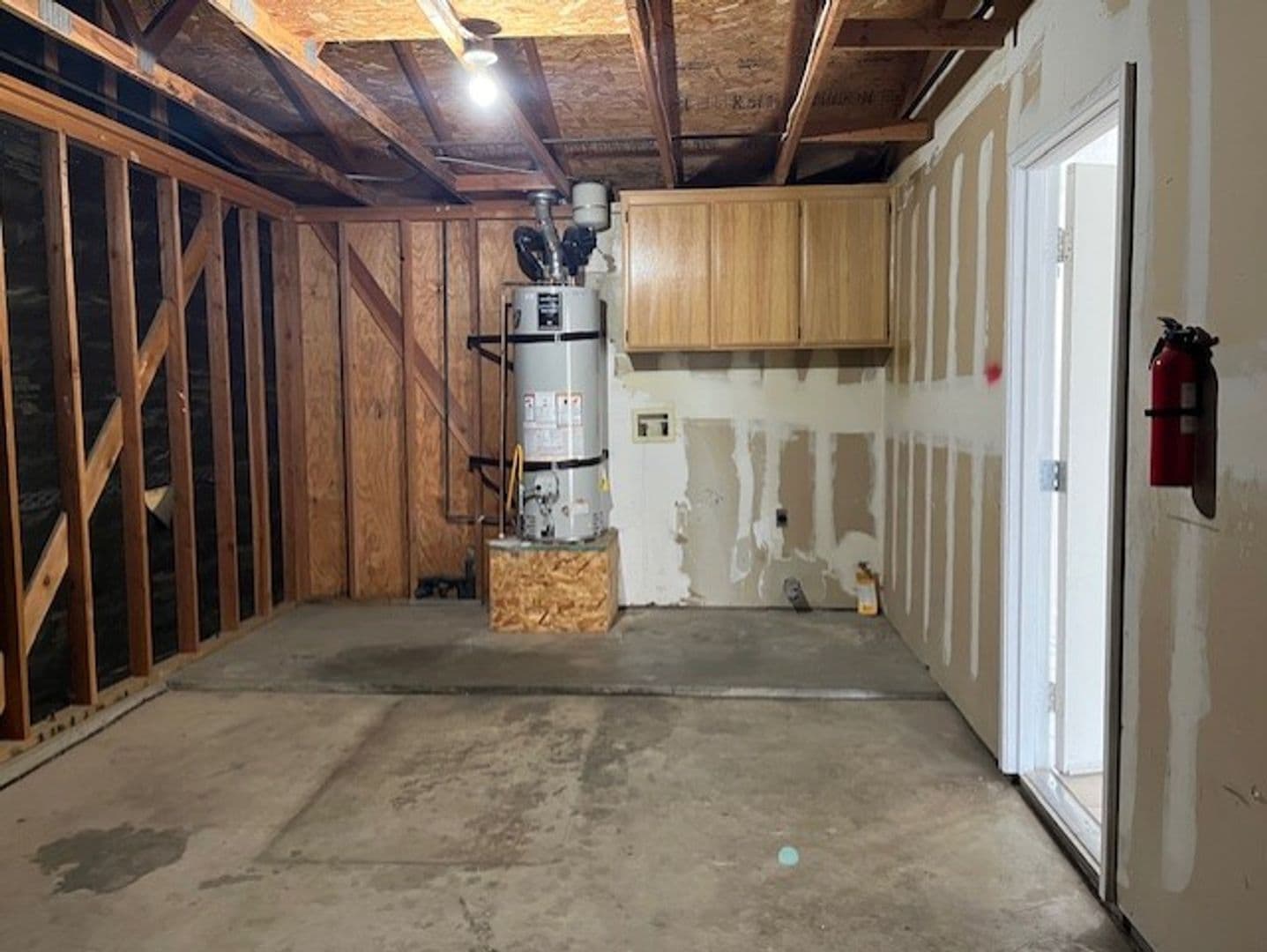 Tehachapi Apartment: 21204 Madre Street