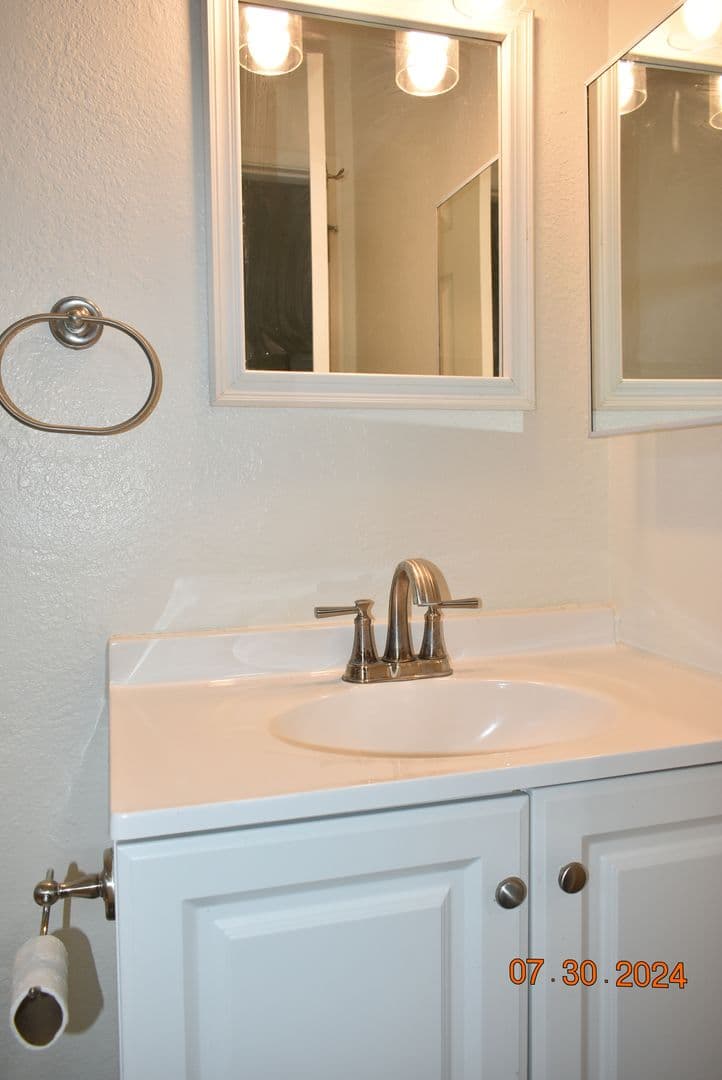 California City House: 7407 Xavier Avenue