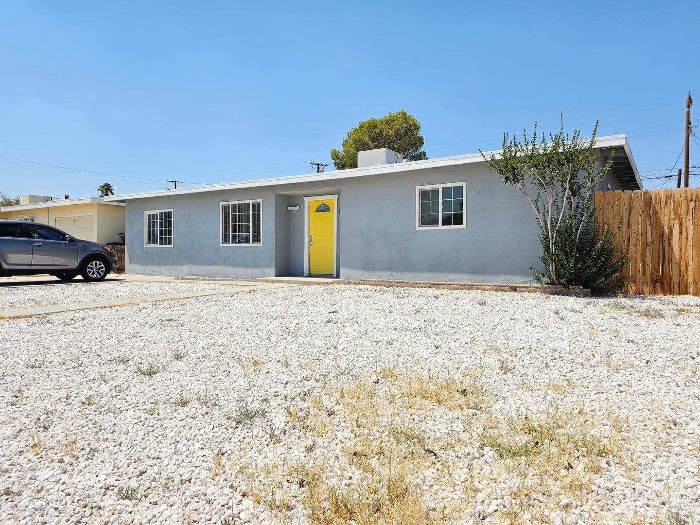 Ridgecrest House: 225 N Helena St