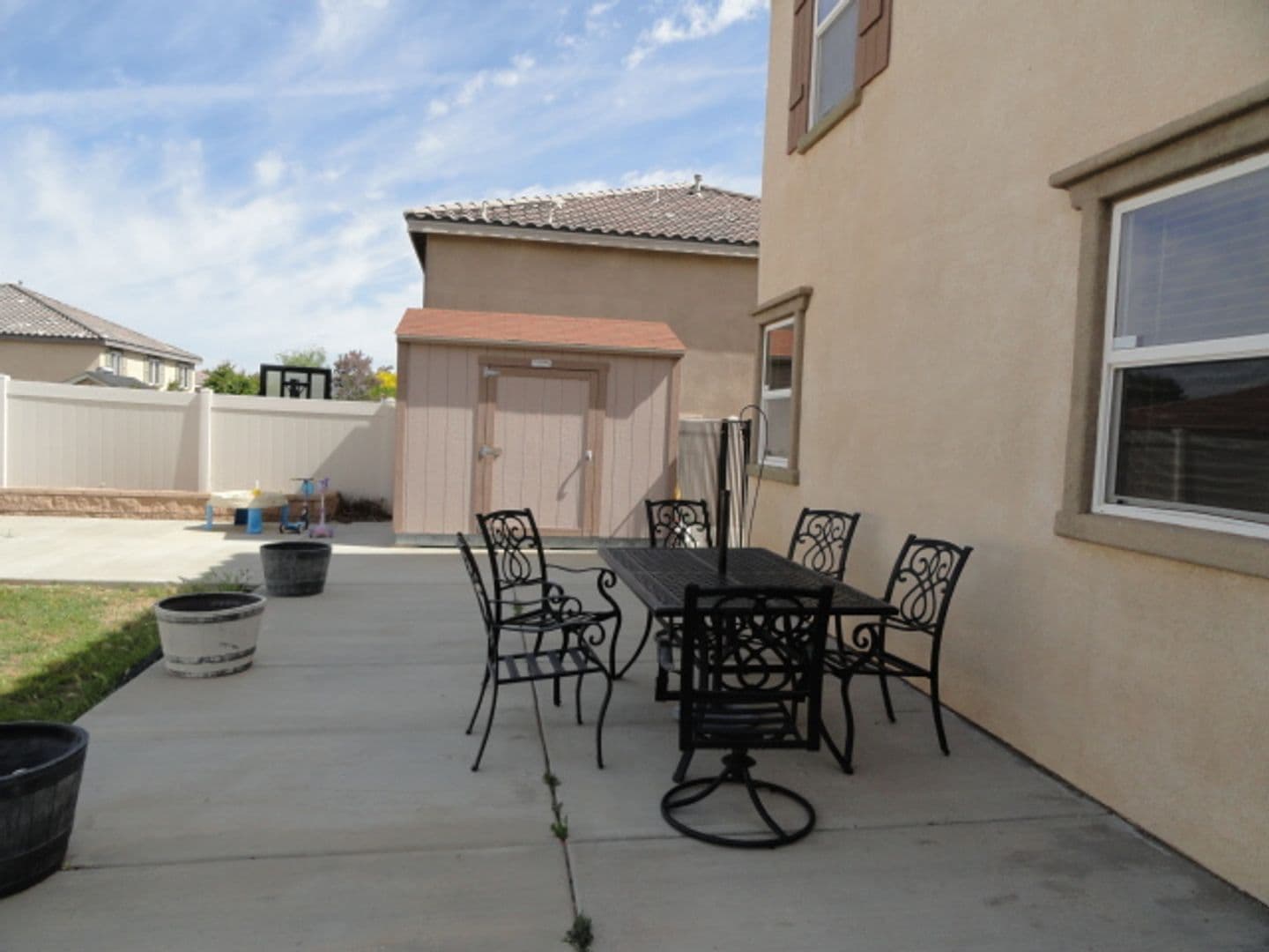 Tehachapi House: 1433 Wild Olive Road