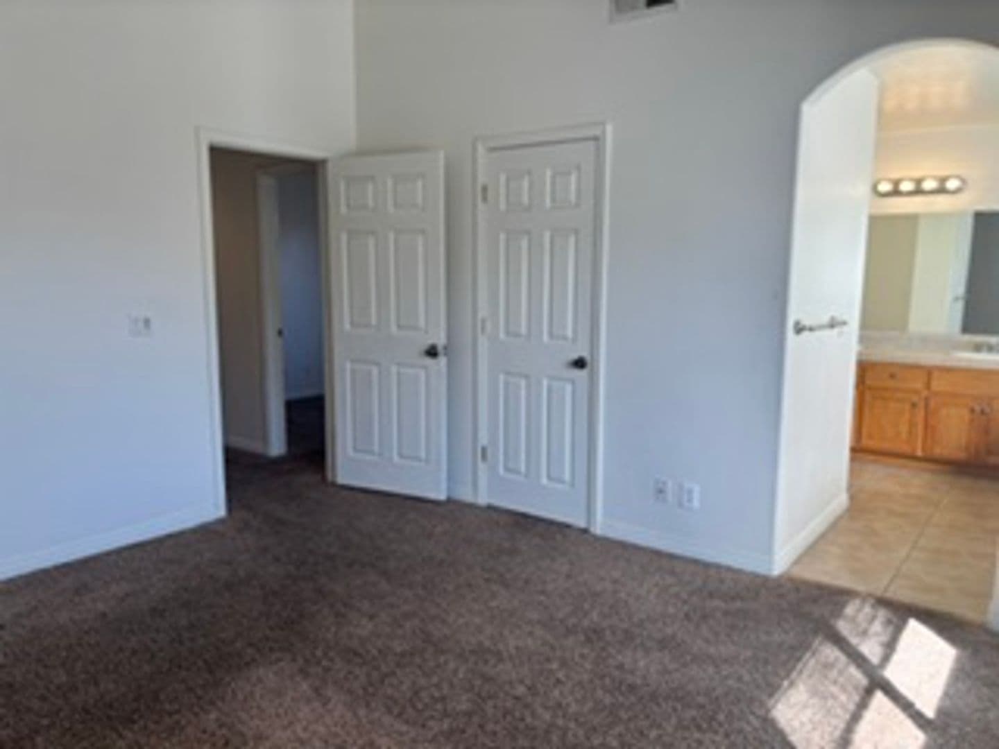 Tehachapi House: 818 Elm Steet