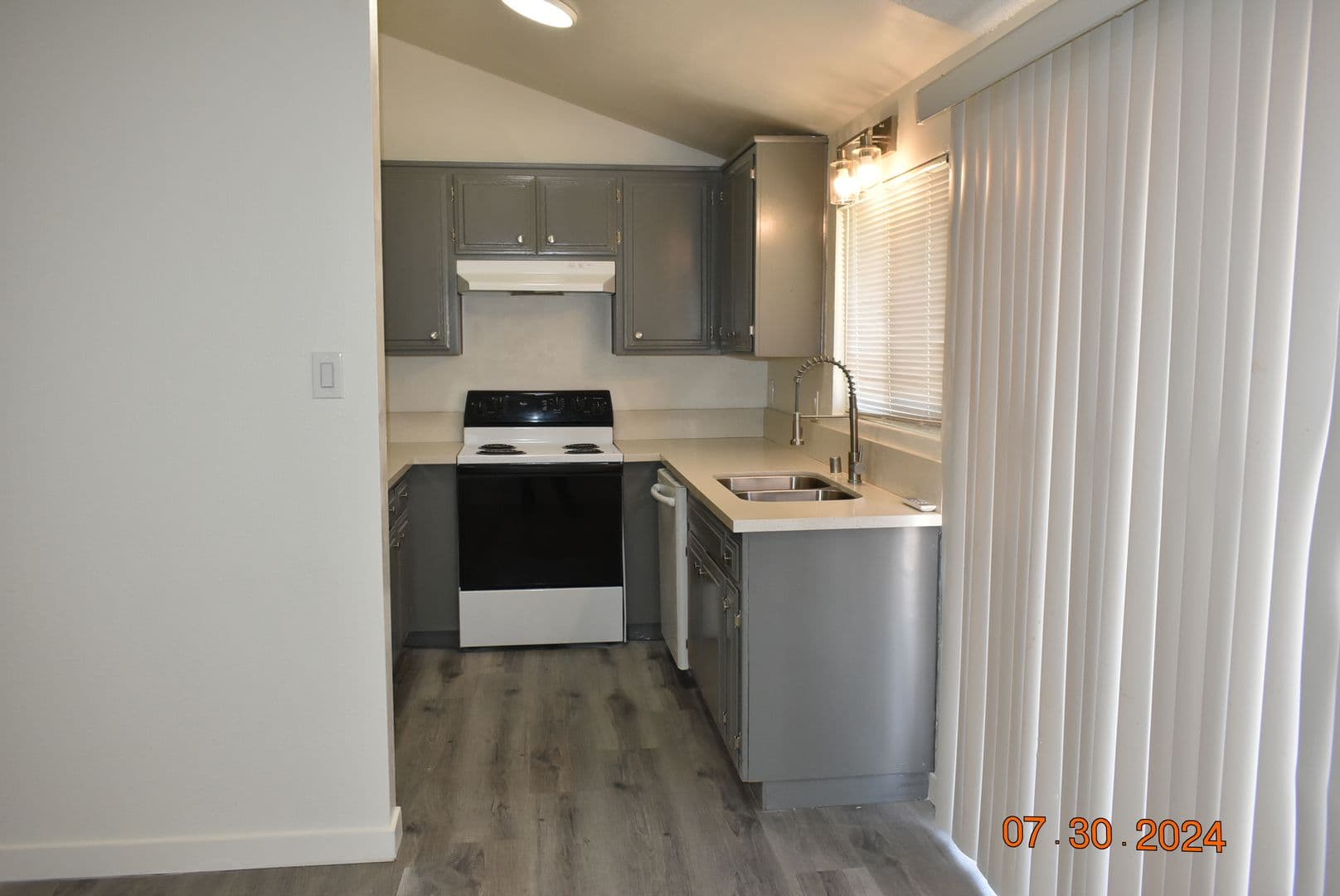 California City House: 7407 Xavier Avenue