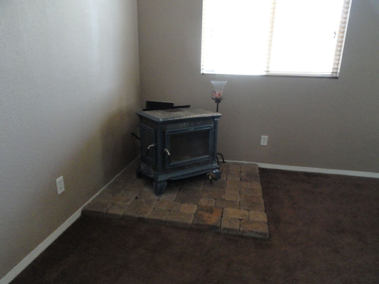 Tehachapi House: 1433 Wild Olive Road