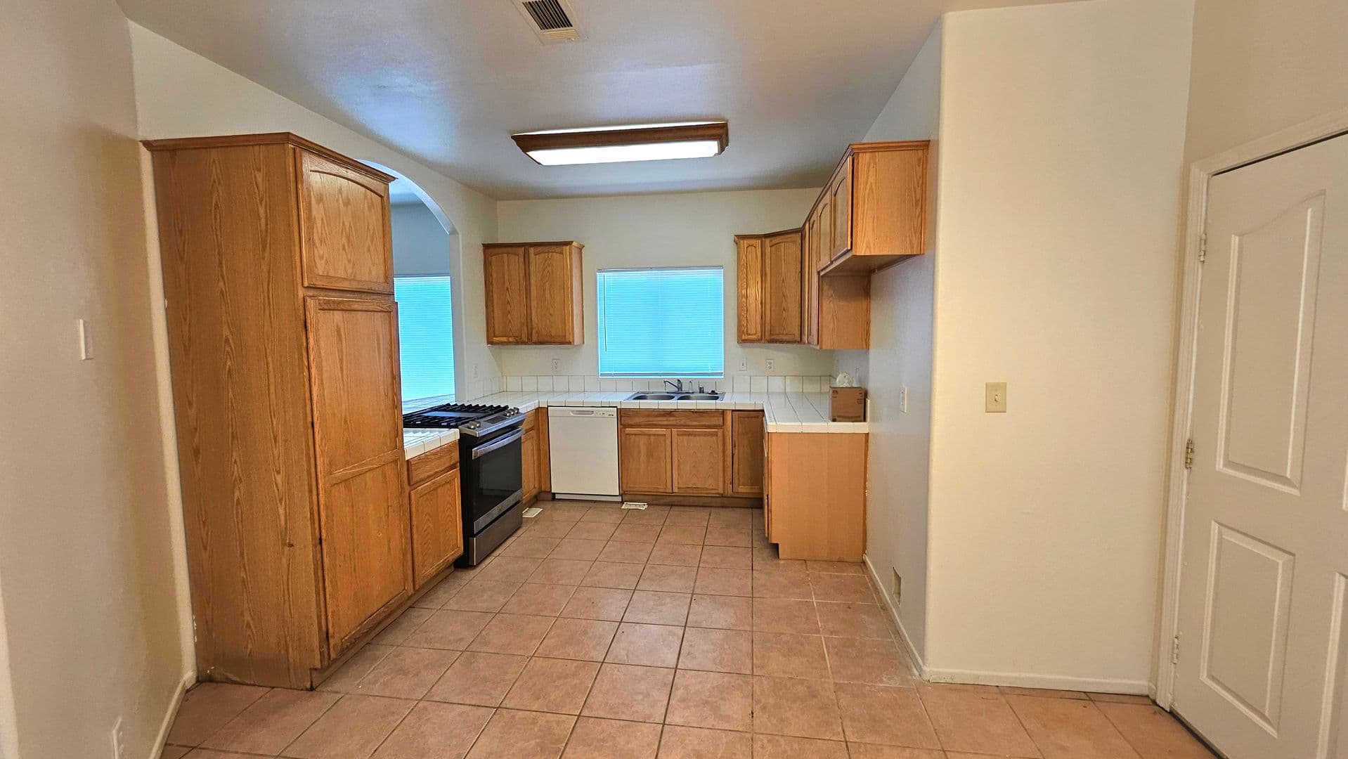California City House: 21187 Conklin Blvd