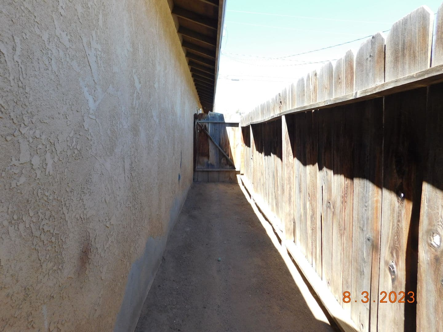Ridgecrest Apartment: 135 S Norma St