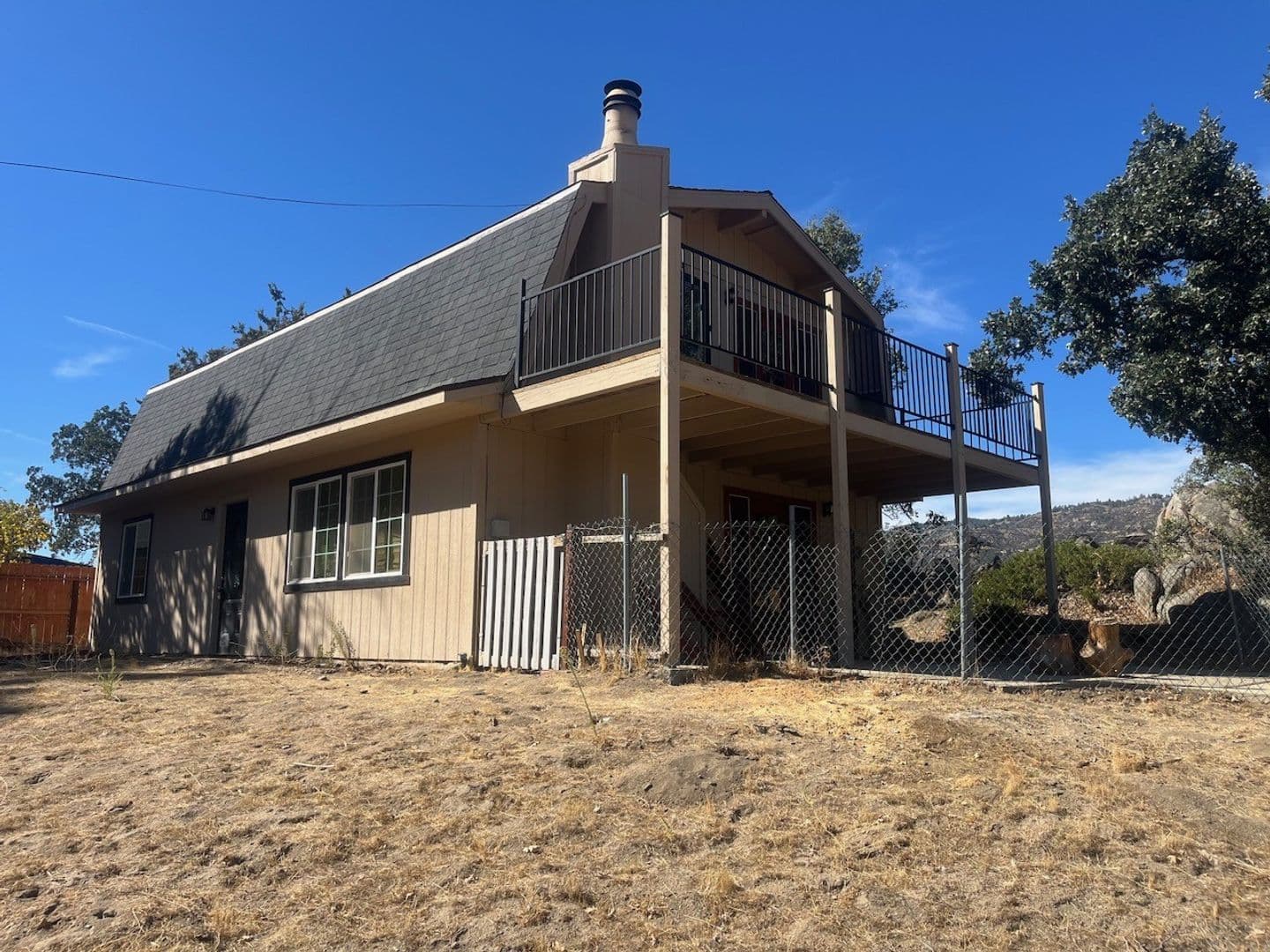 Tehachapi House: 26521 Brian Pl