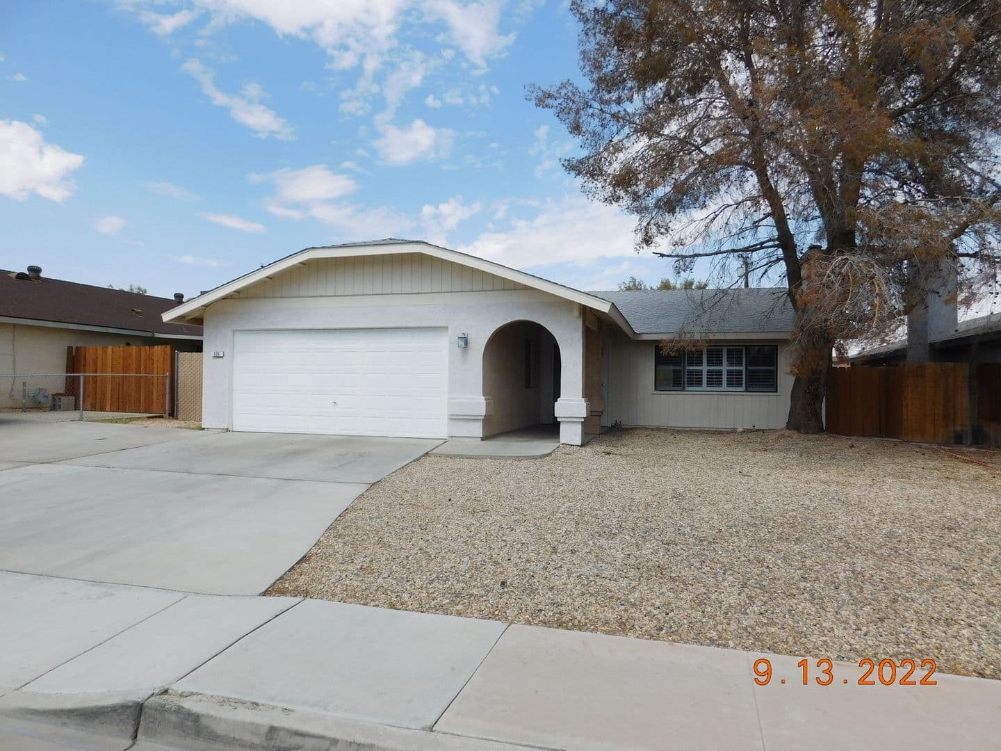 Ridgecrest House: 330 E Wilson Ave