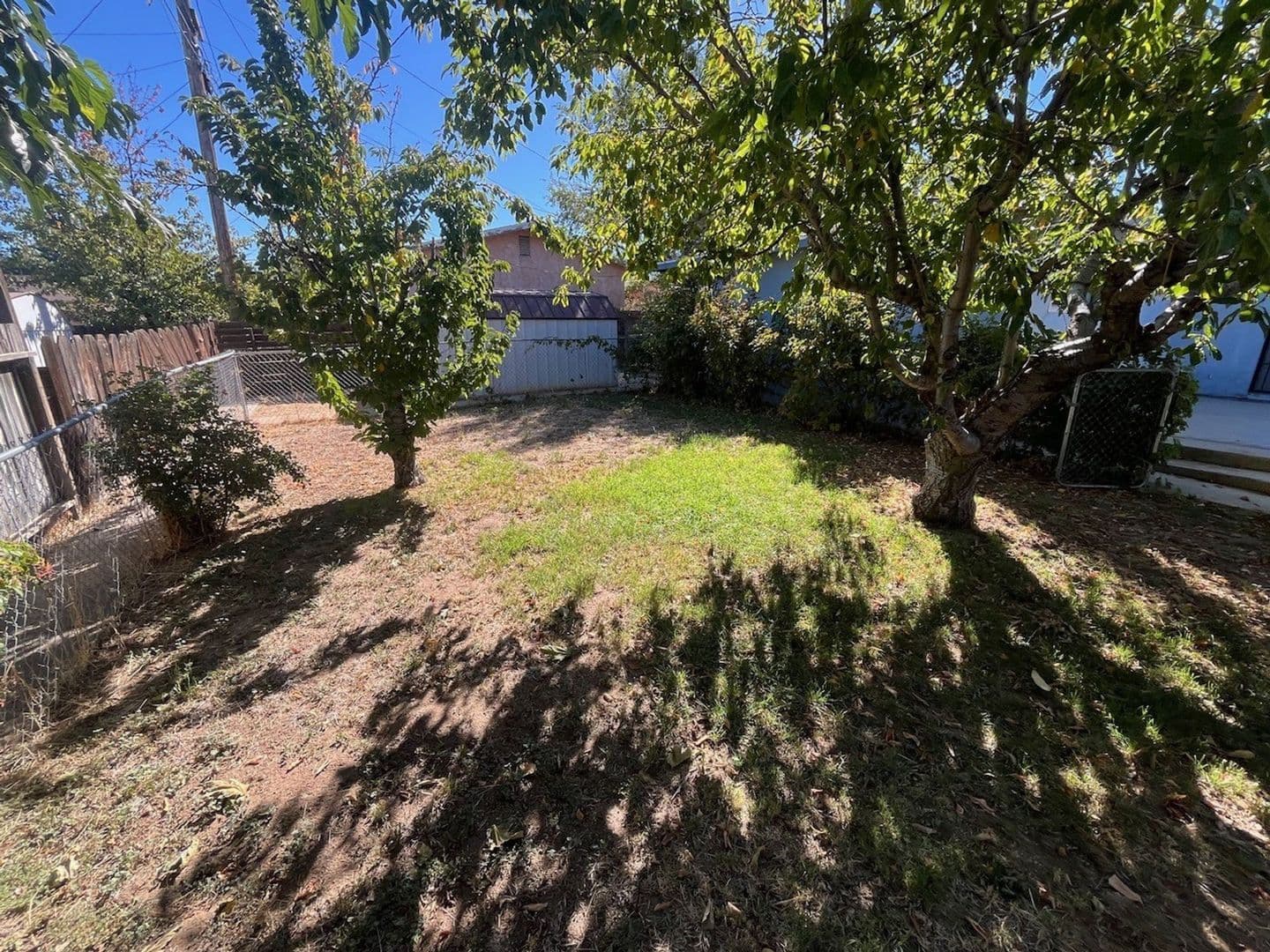 Tehachapi House: 209 Pine Court