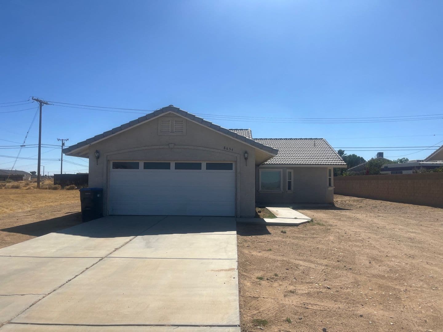 California City House: 8654 Poppy Blvd