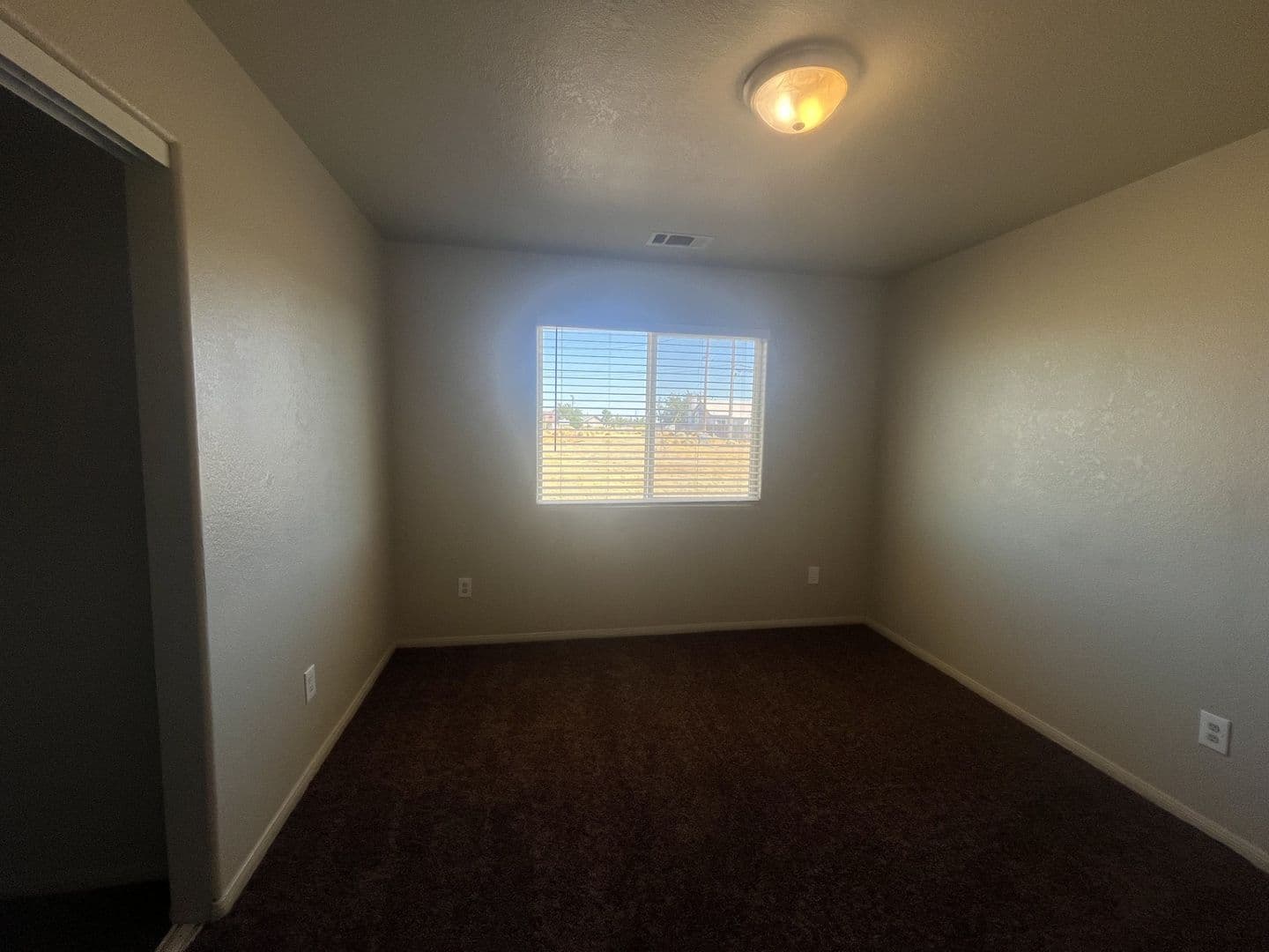 California City House: 8654 Poppy Blvd