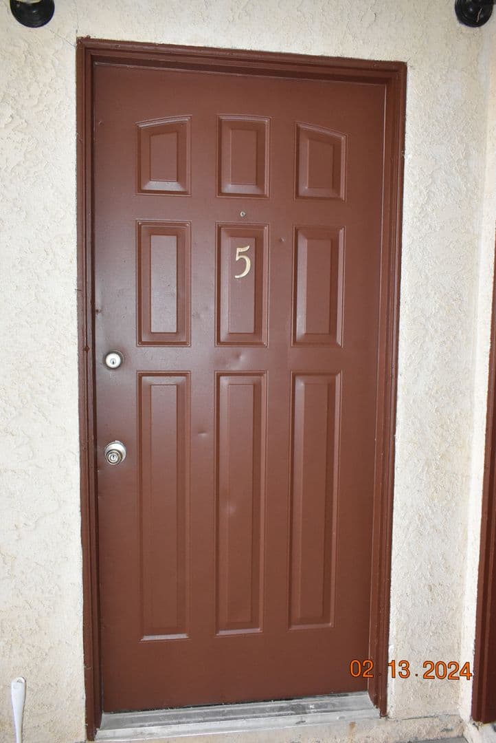 California City Apartment: 20873-83rd