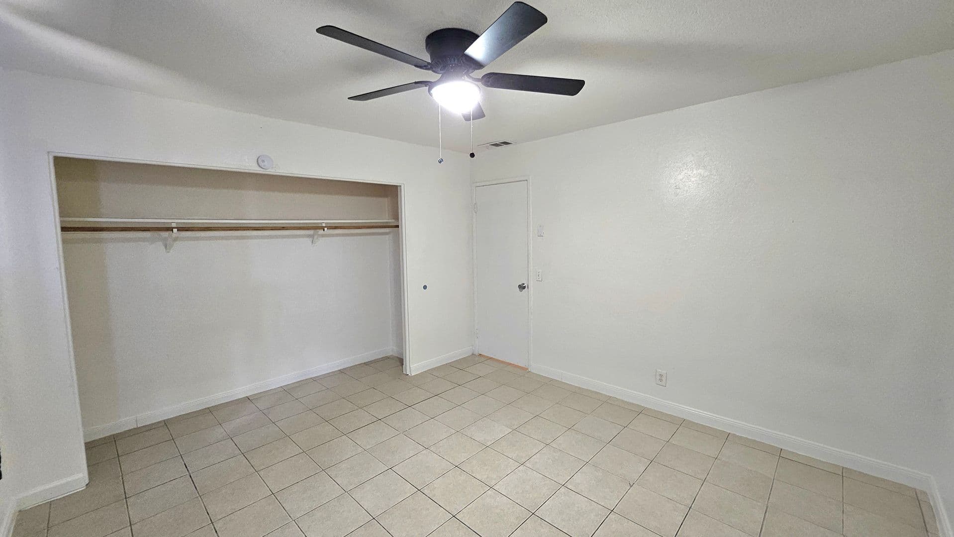 California City House: 21398 Baldwin Ln