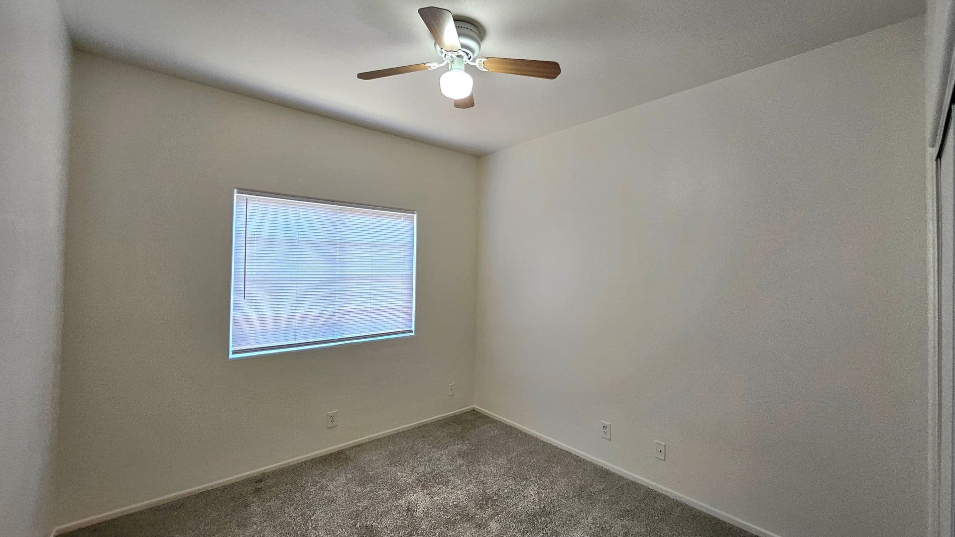 California City House: 21187 Conklin Blvd