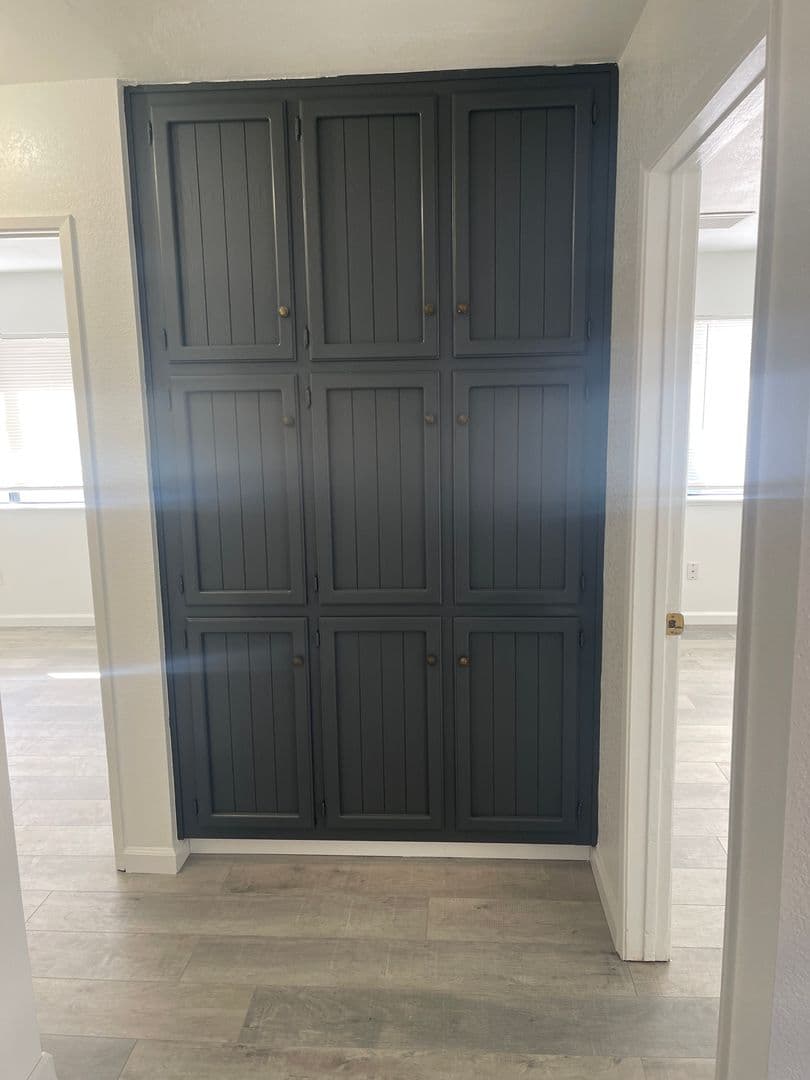 Ridgecrest Apartment: 1617 N Erwin St