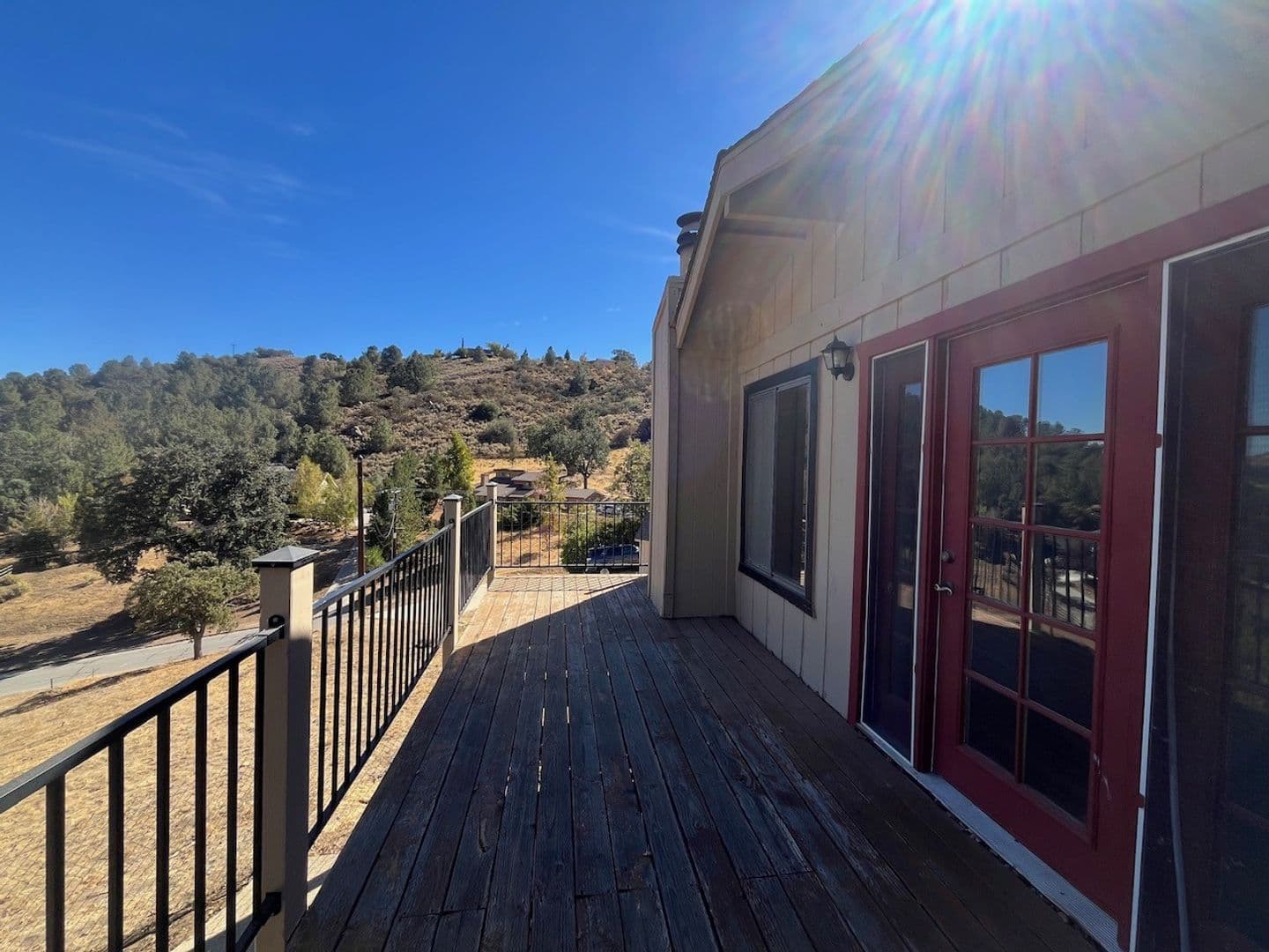 Tehachapi House: 26521 Brian Pl