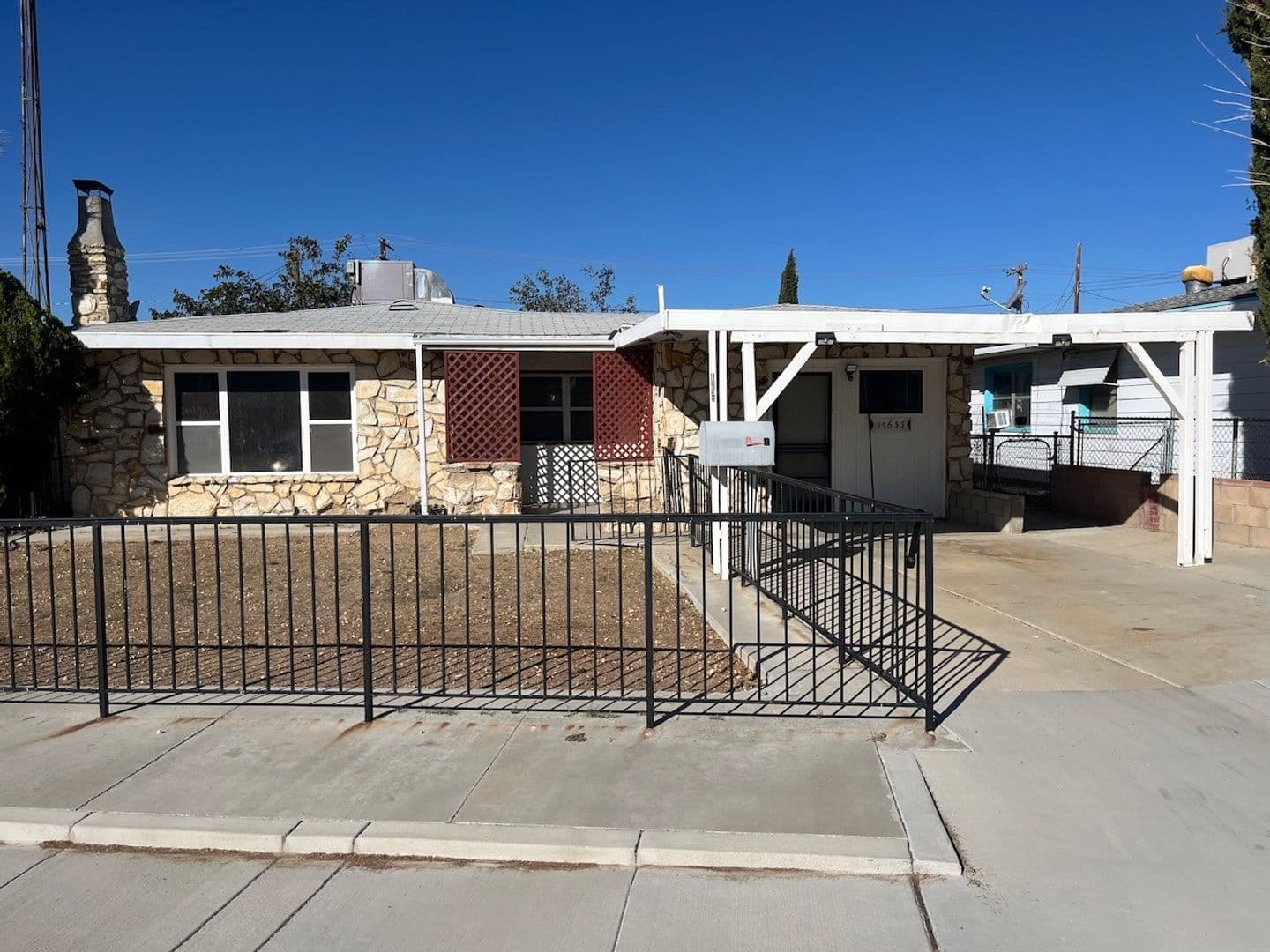 Mojave House: 15633 O Street