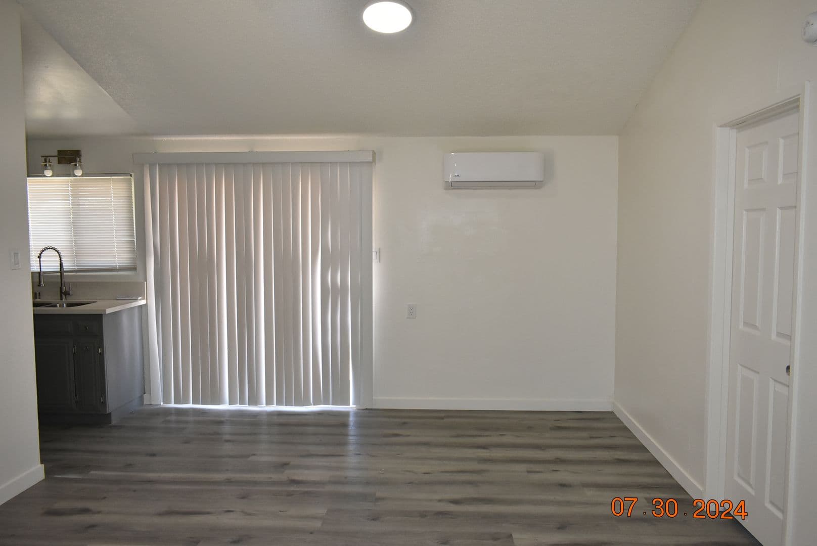 California City House: 7407 Xavier Avenue