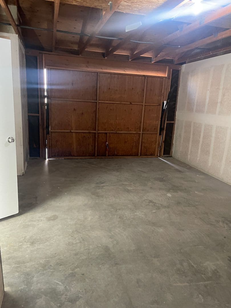 Ridgecrest Apartment: 1617 N Erwin St