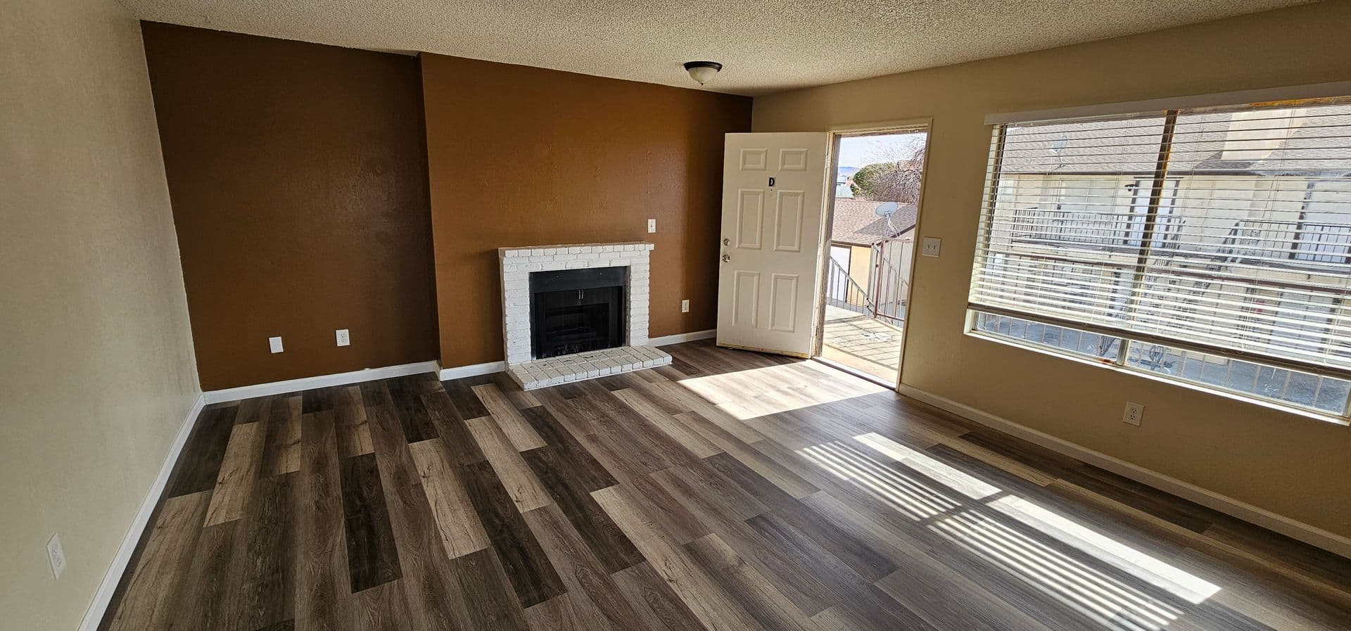 Ridgecrest Apartment: 825 Capehart Ct