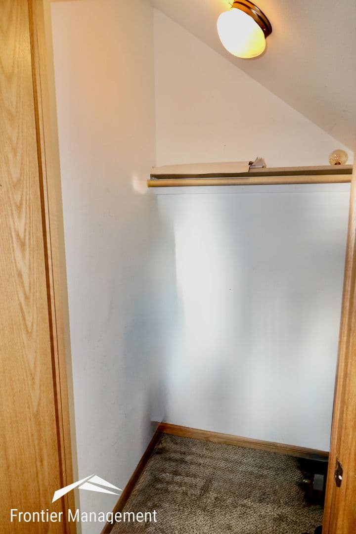 Manhattan Apartment: 605/607 Walters