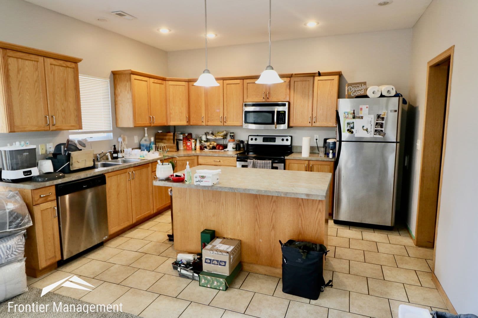 Manhattan Apartment: 605/607 Walters