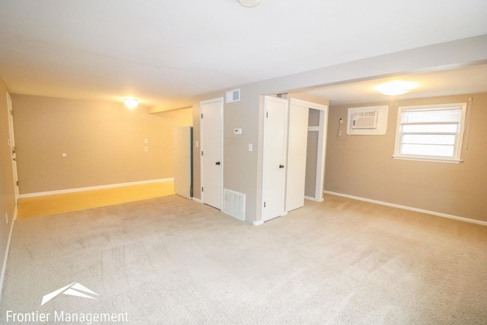 Manhattan Apartment: 2103 Green Ave