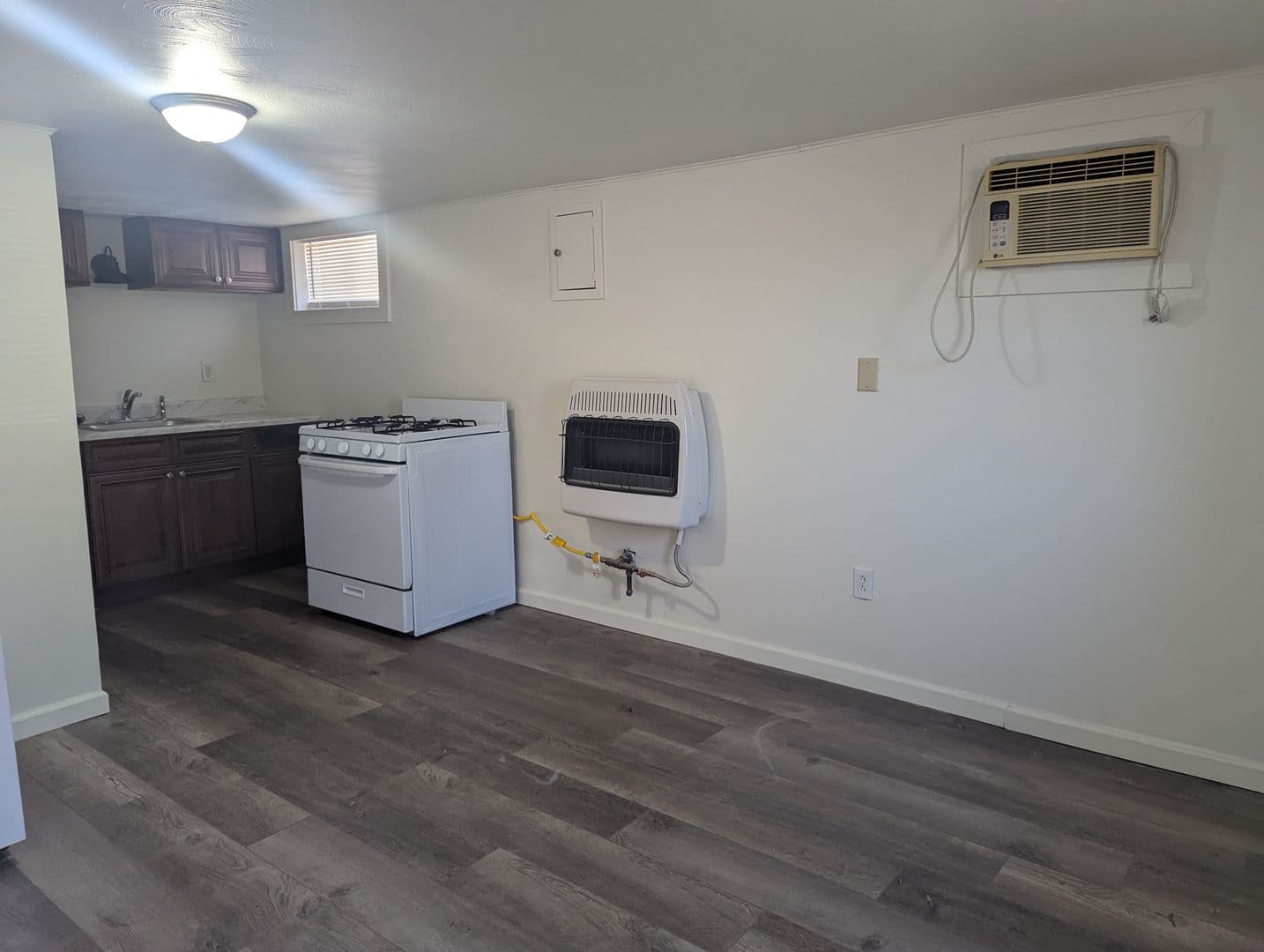 Columbia Apartment: 2911 Lawnridge Ct Apt 5