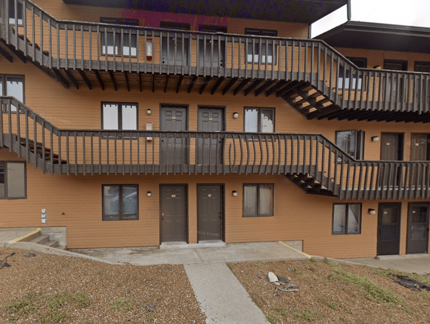 Jefferson City Apartment: 219 Dix Rd