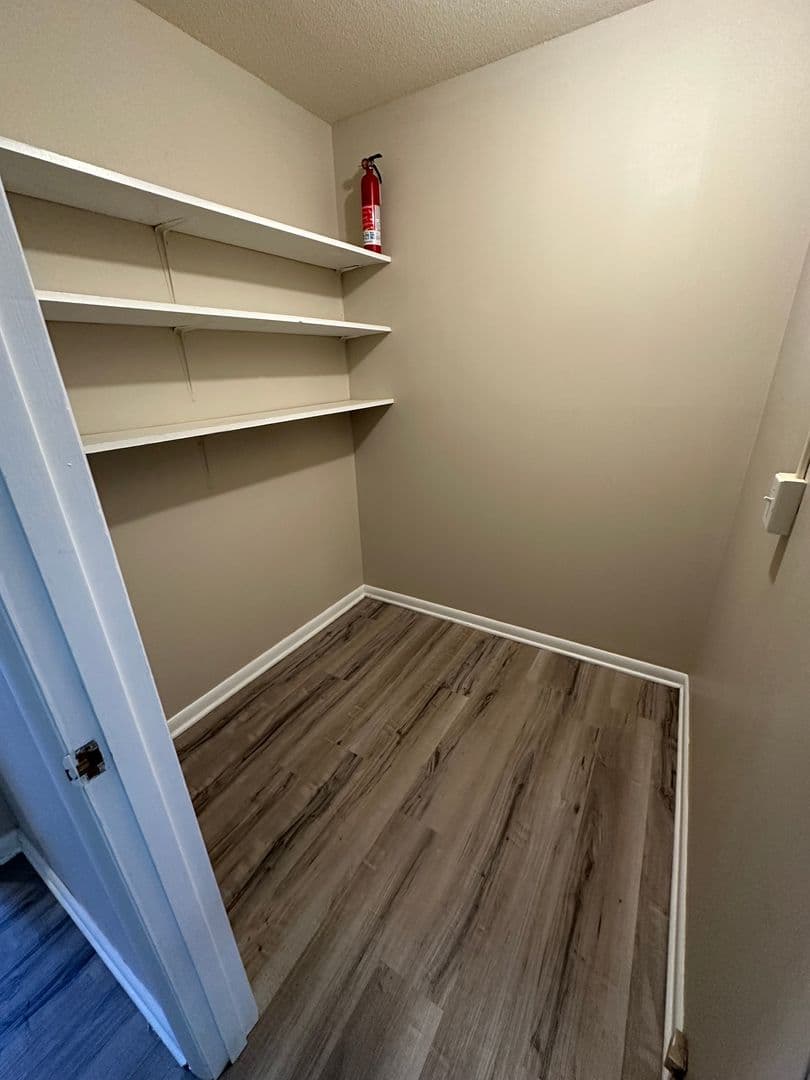 Warrensburg Apartment: 801 S Maguire St