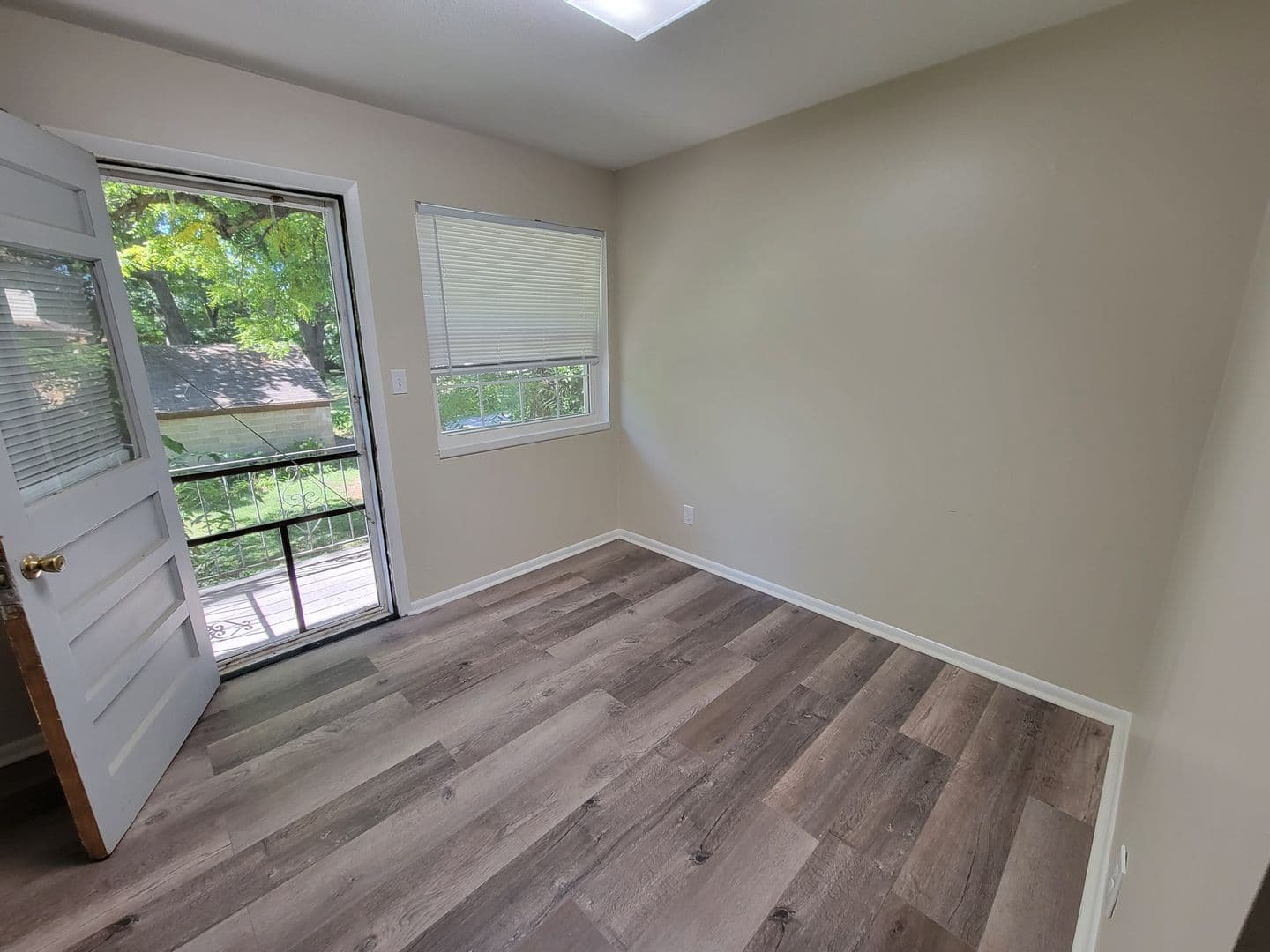Warrensburg Apartment: 801 S Maguire St