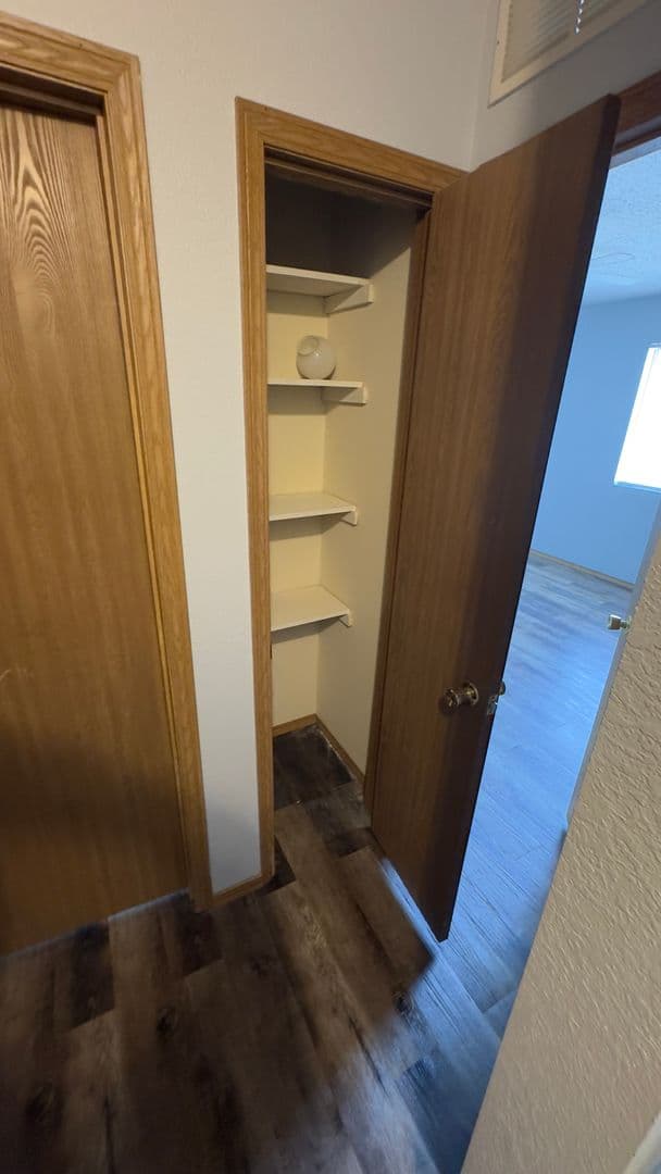 Osage Beach Apartment: 4187 Sunset Dr Apt 2