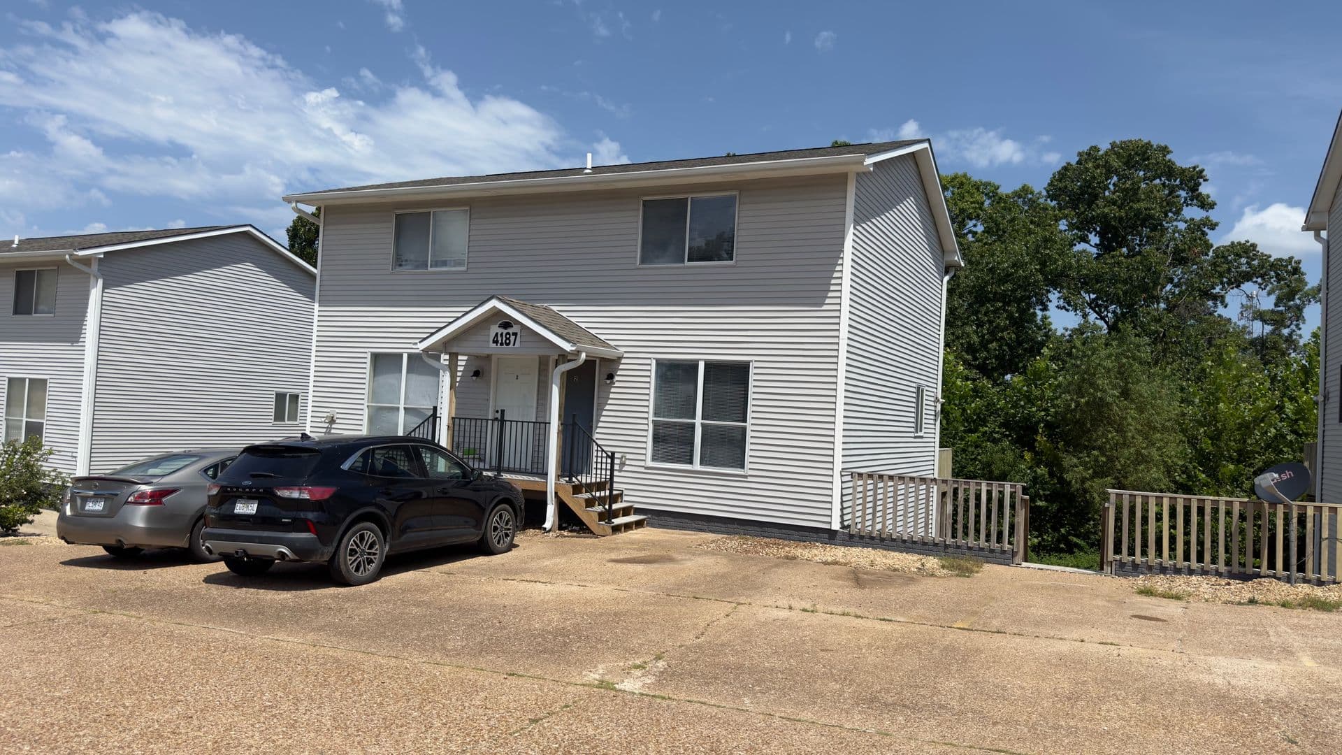 Osage Beach Apartment: 4187 Sunset Dr Apt 2