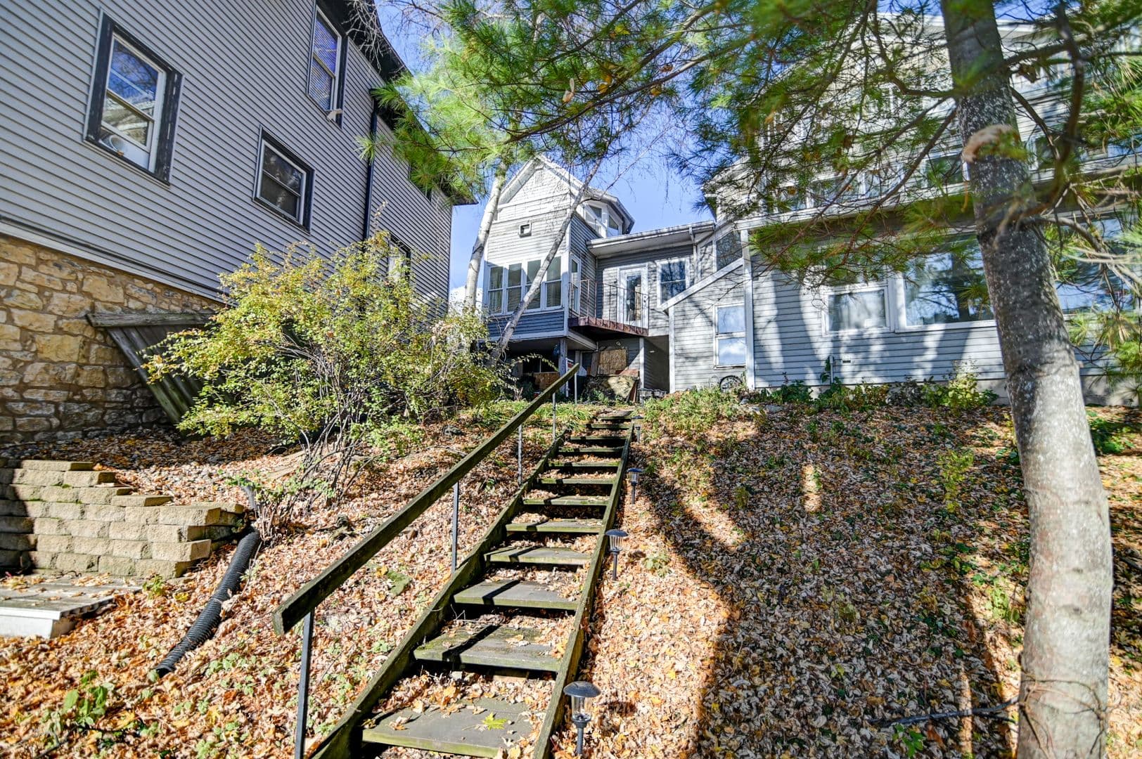 Madison Apartment: 731-733 Jenifer Street