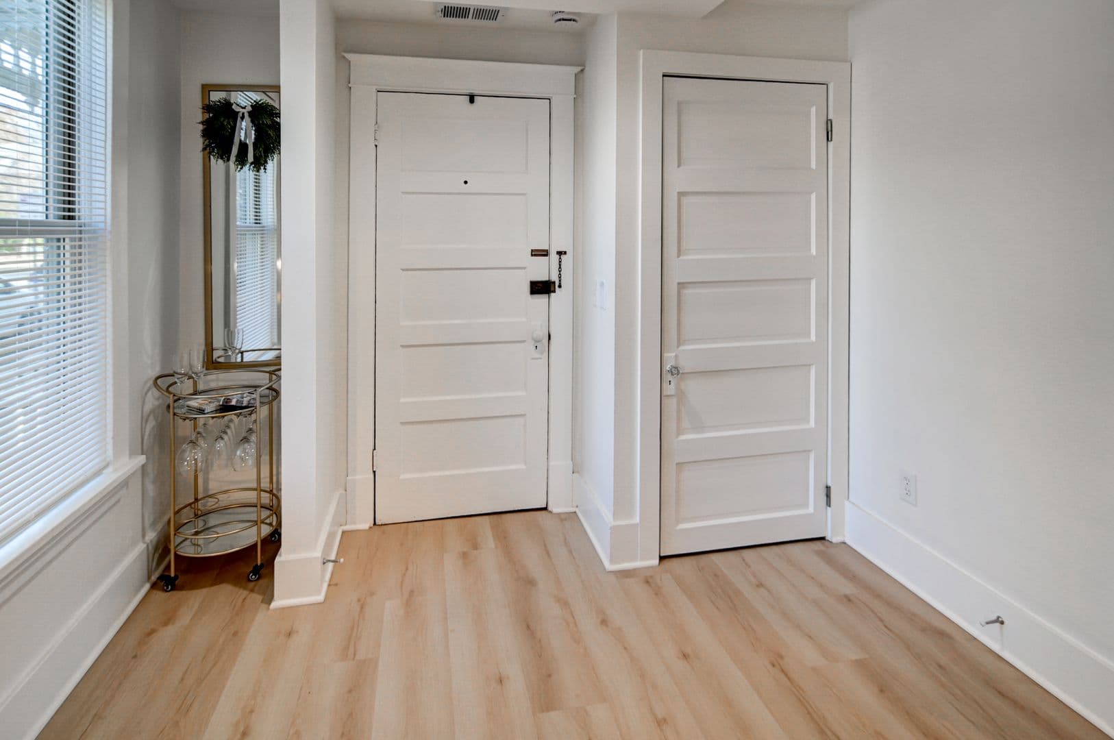 Madison Apartment: 731-733 Jenifer Street