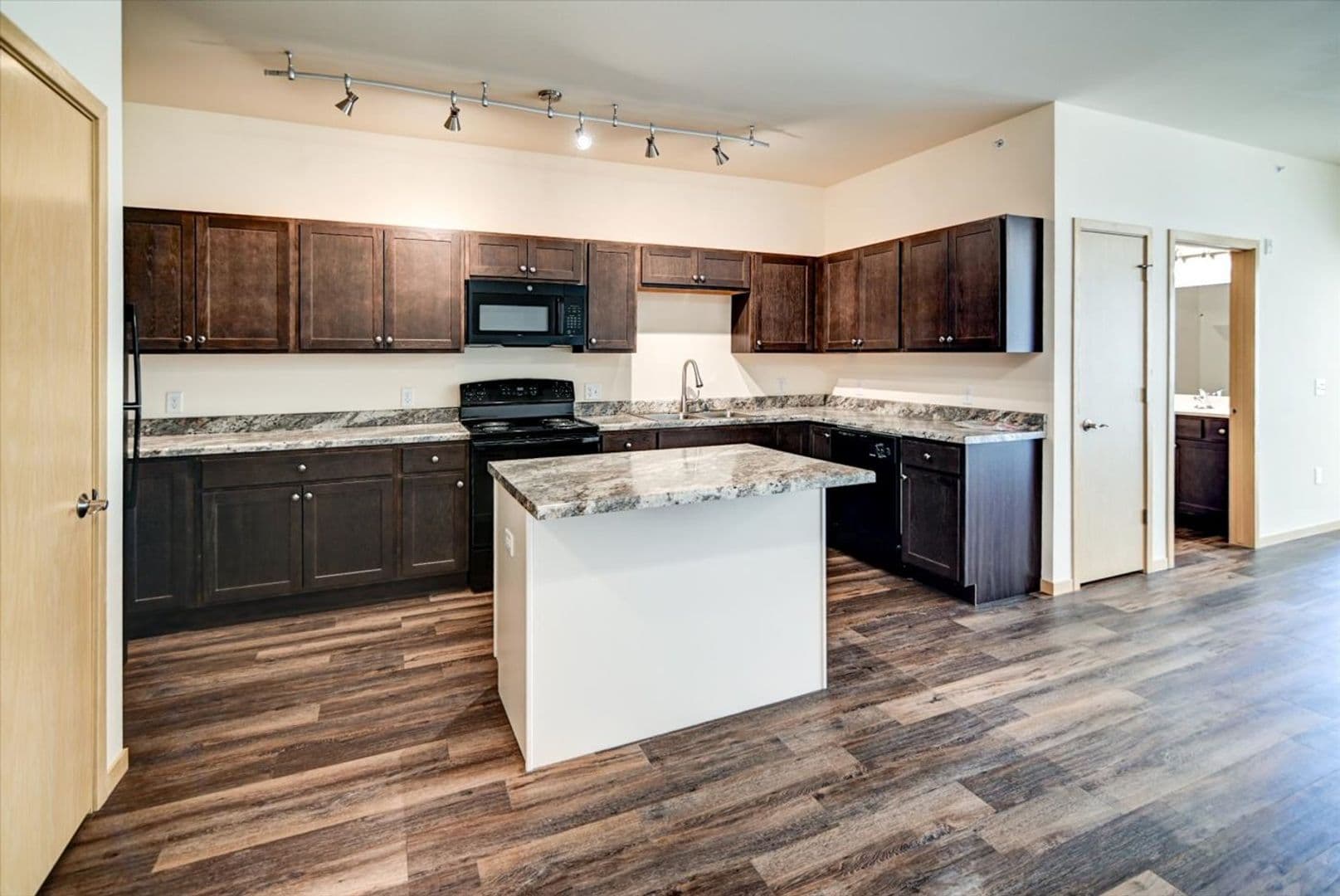 Madison Apartment: 2128 Luann Ln - 2128 Luann Ln #4