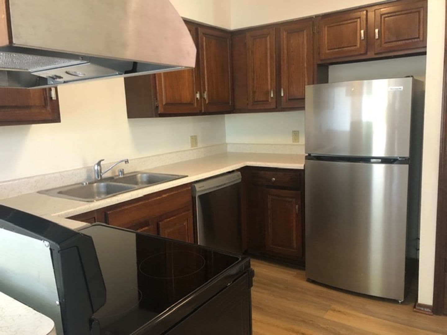 Madison Apartment: Coronado Ct