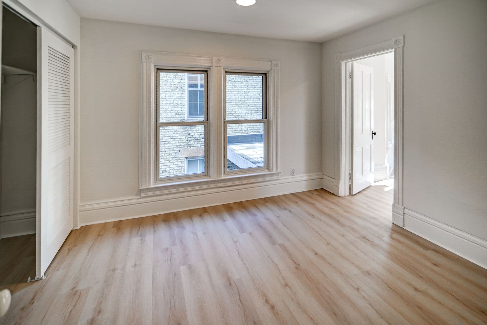 Madison Apartment: 731-733 Jenifer Street