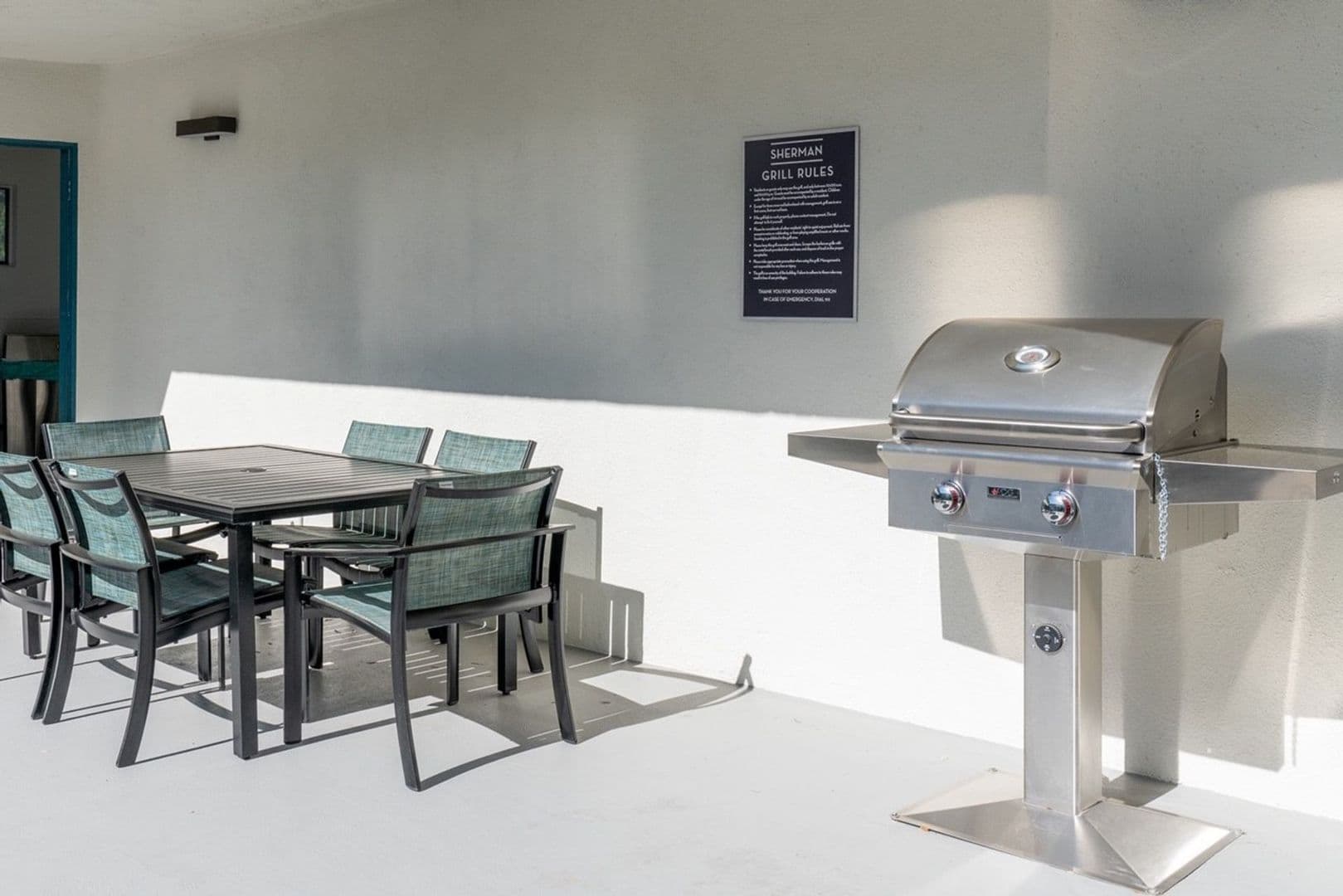 Sherman Oaks Apartment: 13429 Moorpark St.